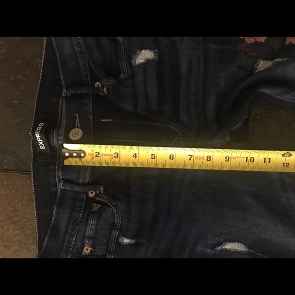 Mid Rise Floral Embroidered Dark Jean Leggings - Picture 12 of 12